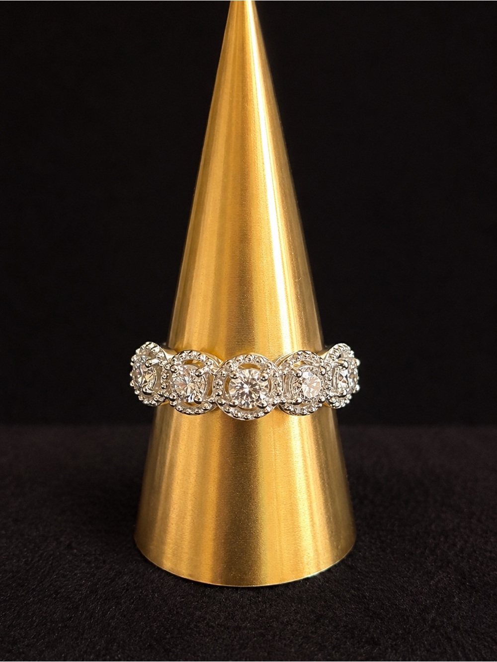 Sparkling Silver 1.33 ctw G-VS Natural Diamond Round Halo Band Size 7.75 - Picture 2 of 3